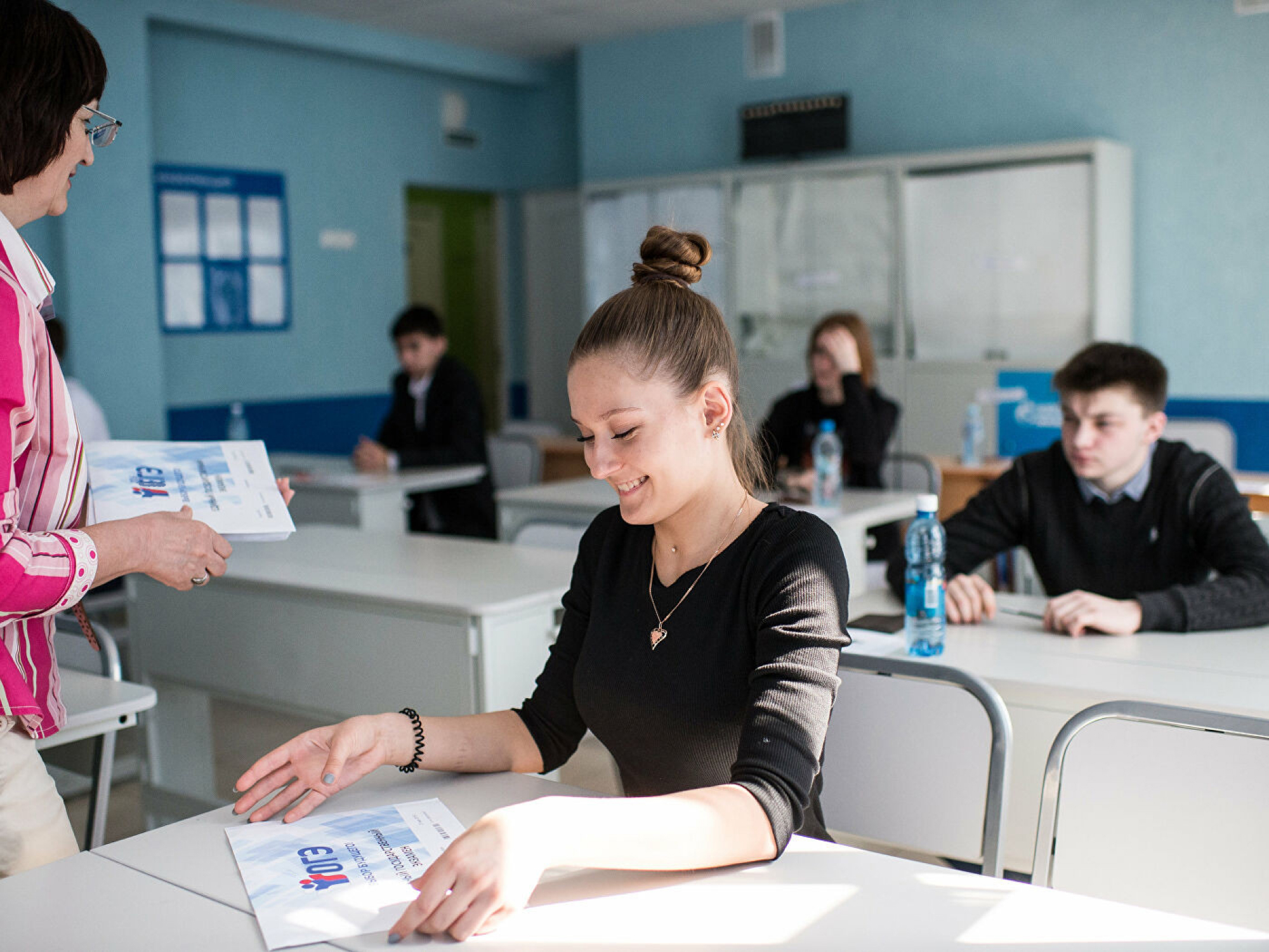 Поступить сдавать общество